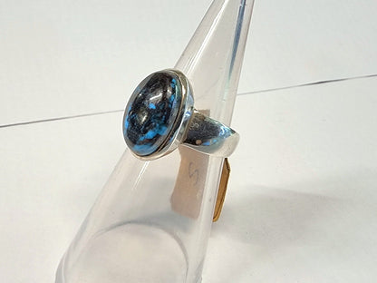 Mesmerising Polished Cavansite Ring Size S