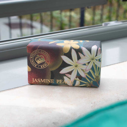 Kew Gardens Jasmine Peach Soap